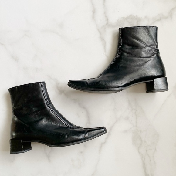 Paul Green Contrast Stitch Ankle Booties
